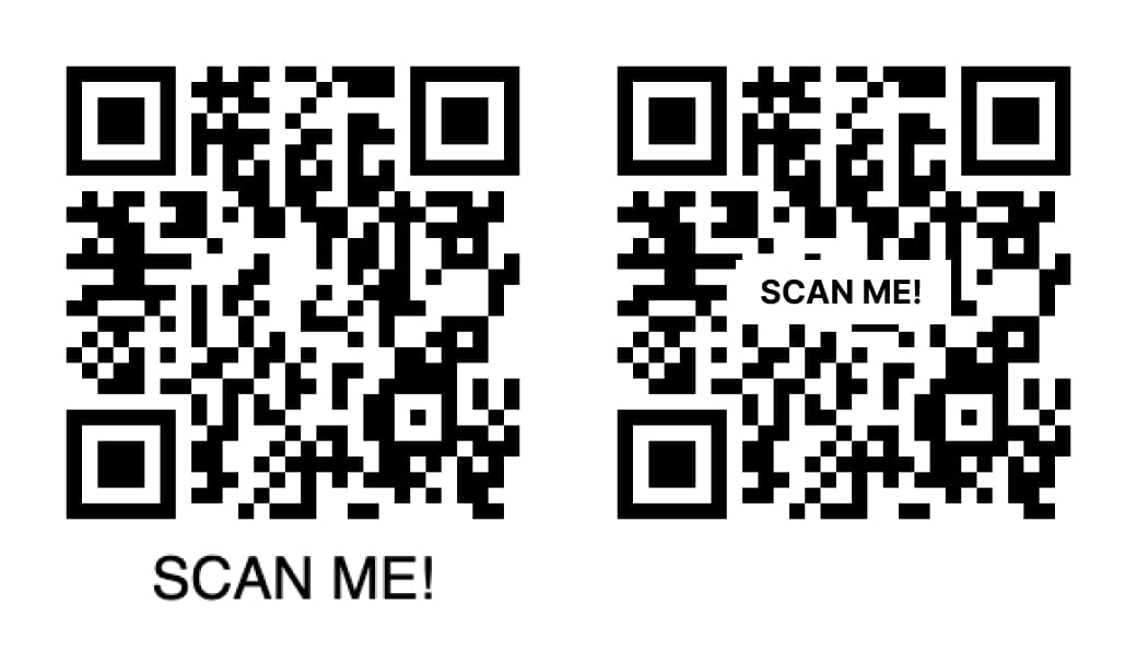 文字をQRコードの外と中どちらに配置するのが良いか